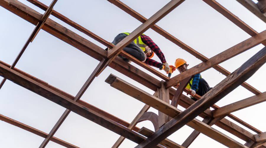 Expert new roof installation services in Cromwell, IA